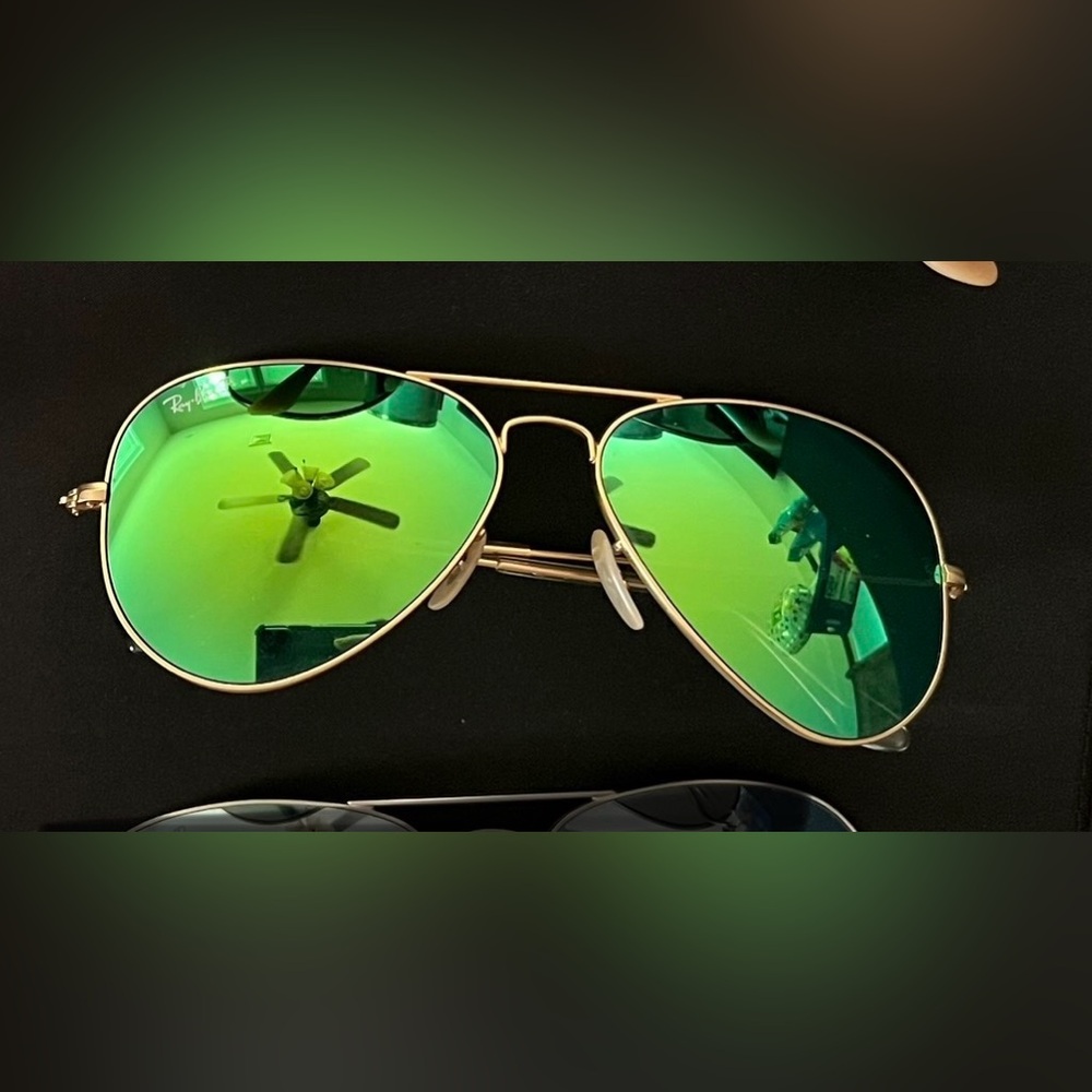 Green - Ray-Ban Women's Aviator Sunglasses NWOT